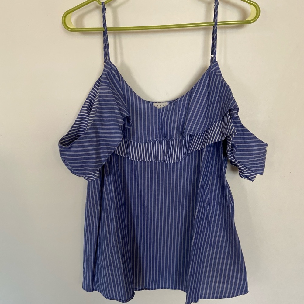 A new day cold shoulder top